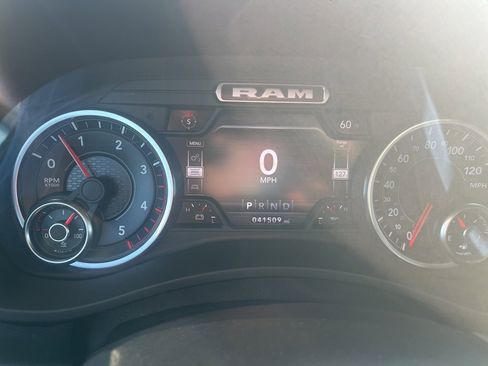 Used 2022 RAM 2500 Laramie image 13