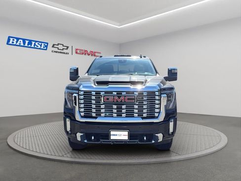 New 2026 GMC Sierra 3500 Denali w/ Technology Package image 2