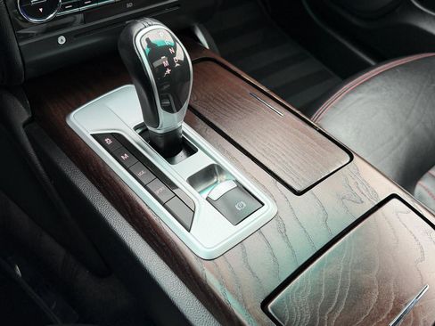 Used 2016 Maserati Ghibli S image 19