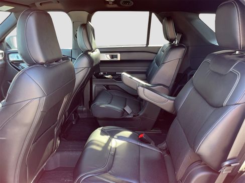 Used 2023 Ford Explorer ST w/ Equipment Group 401A image 26