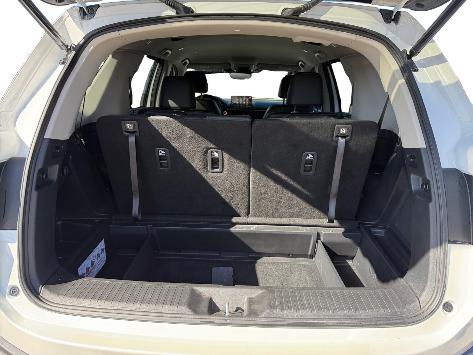Used 2025 Honda Pilot EX-L image 17