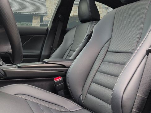 Used 2024 Lexus IS 500 RWD image 8