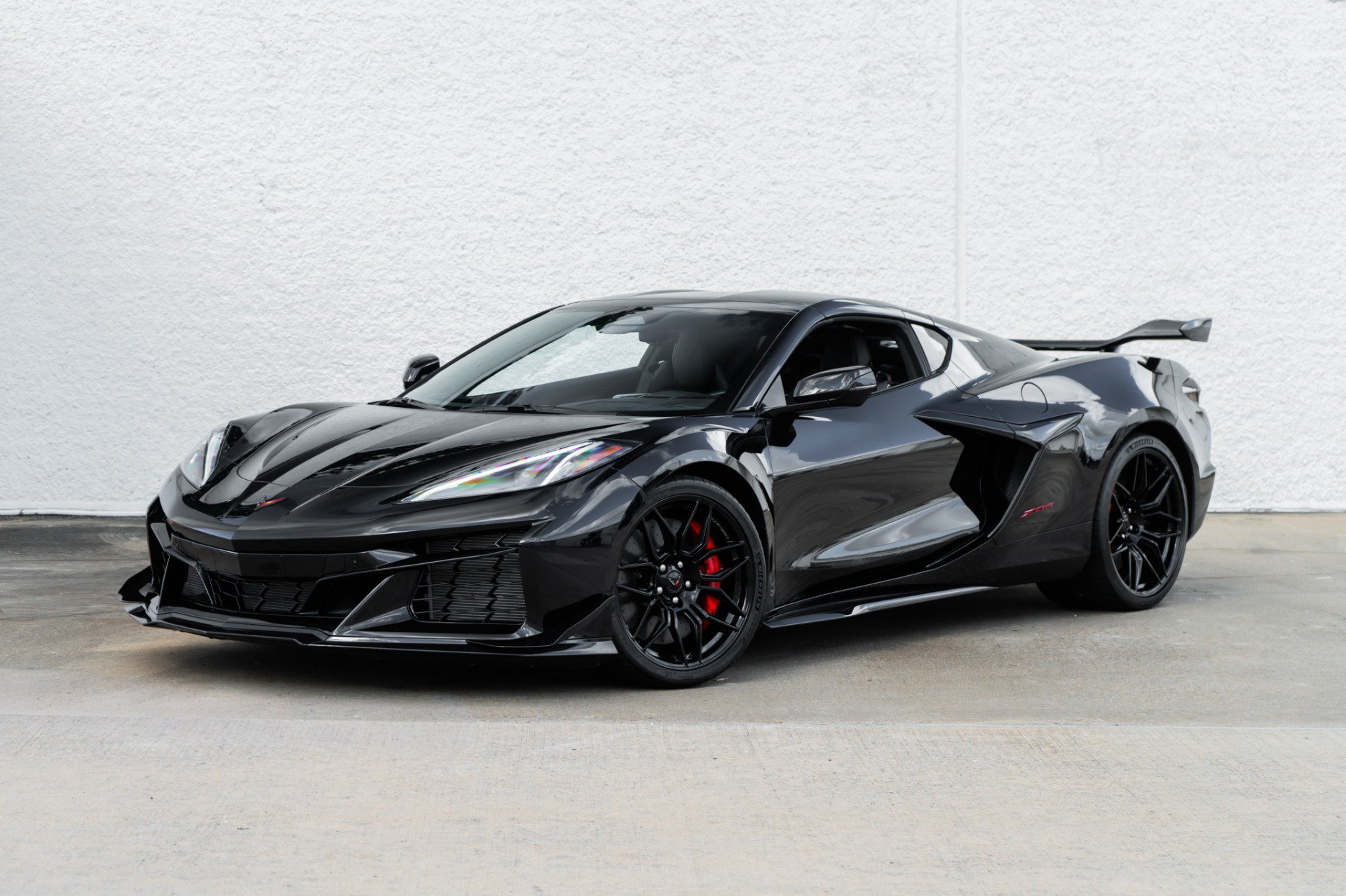 Used 2026 Chevrolet Corvette Z06 w/ Z07 Performance Package RWD image 1