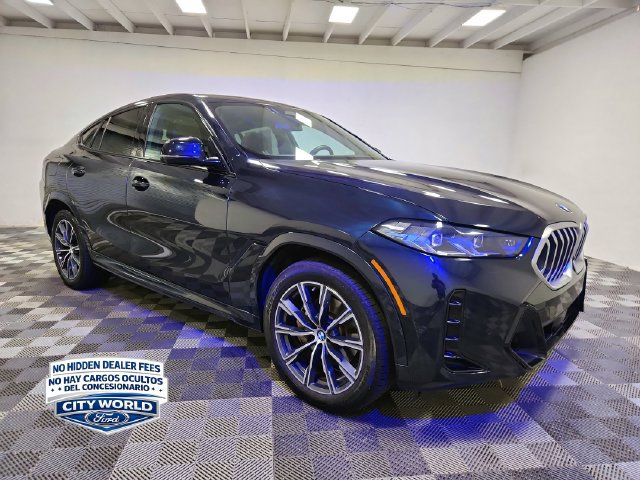 Used 2025 BMW X6 xDrive40i AWD/4WD image 2