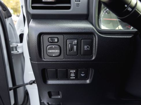 Certified 2024 Toyota 4Runner TRD Off-Road Premium w/ Moonroof Package AWD/4WD image 16