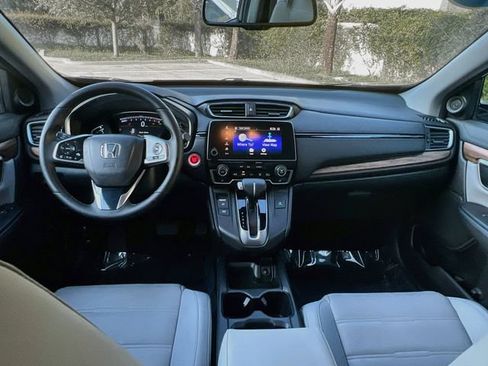 Used 2018 Honda CR-V Touring image 28