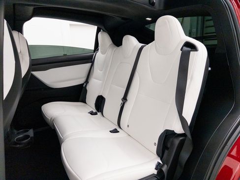 Used 2019 Tesla Model X Performance image 27