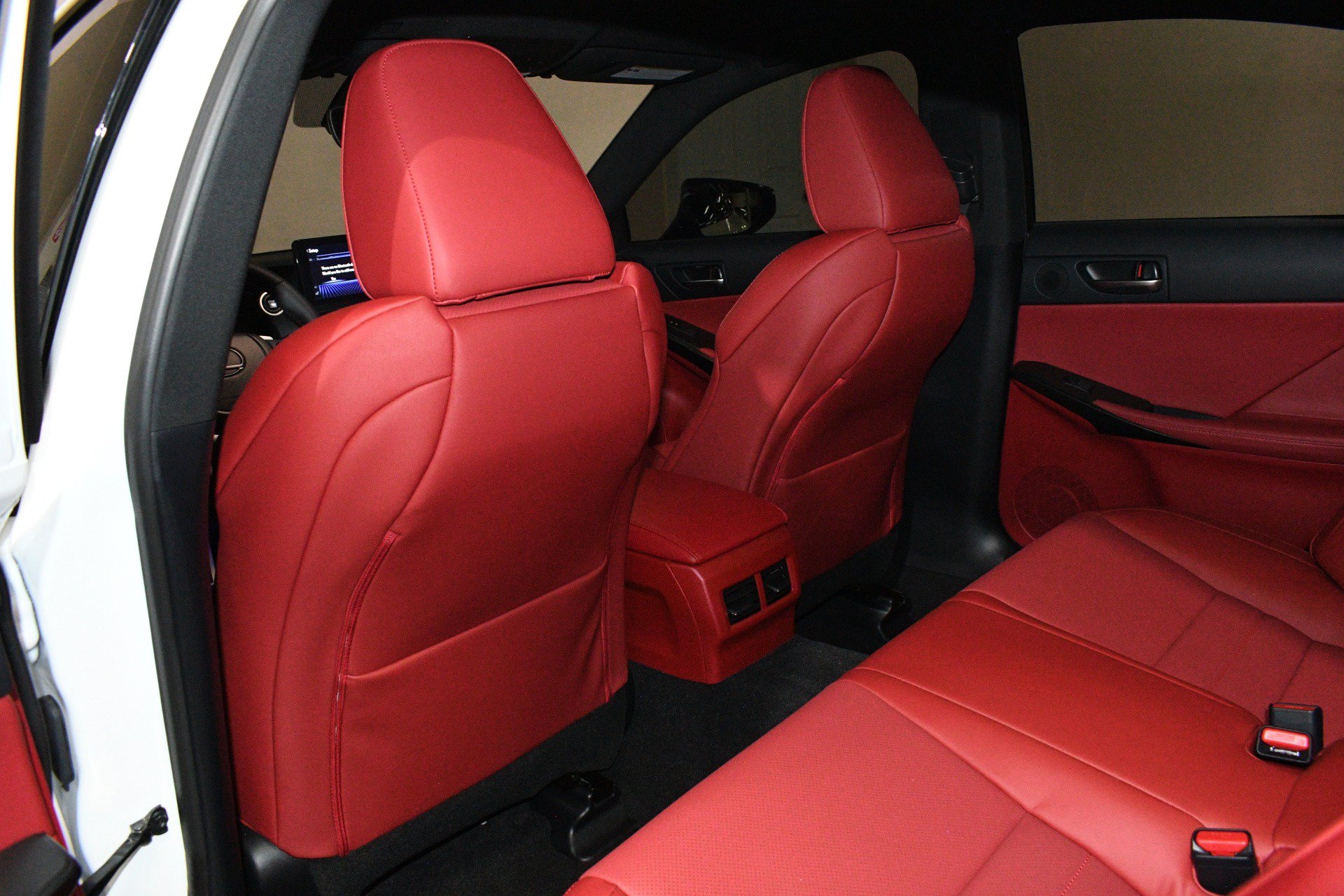 Used 2025 Lexus IS 350 F Sport RWD image 15