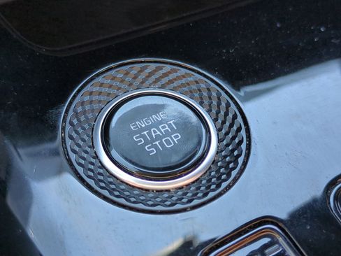 Used 2023 Kia Niro EX Touring image 21