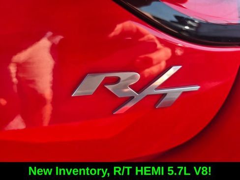 Used 2022 Dodge Charger R/T RWD image 15