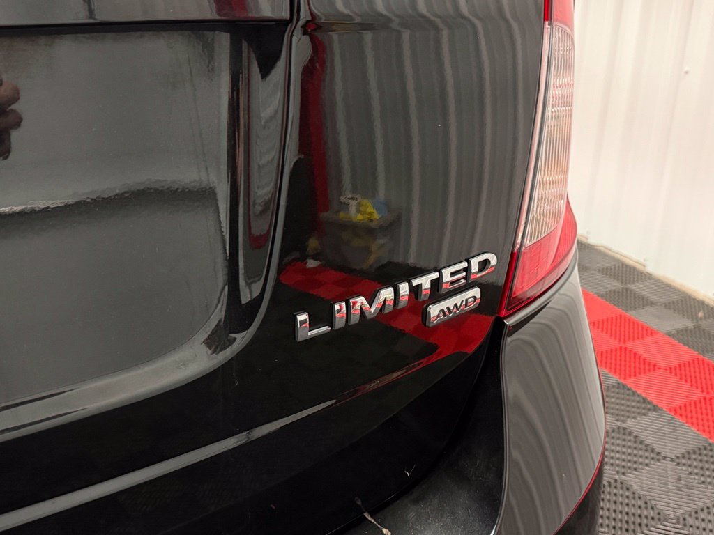 Used 2011 Ford Edge Limited w/ 302A Rapid Spec Order Code AWD/4WD image 22