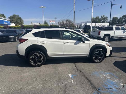 Used 2022 Subaru Crosstrek 2.5i Sport w/ Moonroof Package image 5