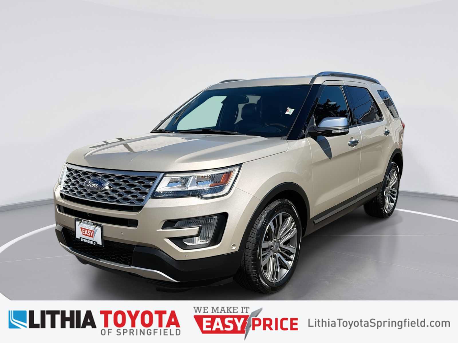 Used 2017 Ford Explorer Platinum AWD/4WD image 1