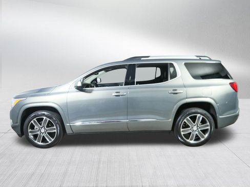 Used 2018 GMC Acadia Denali w/ Technology Package image 4