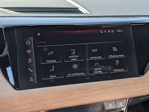 Used 2023 Audi e-tron GT Premium Plus image 51