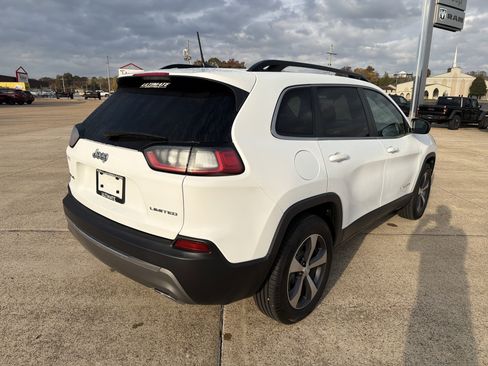Used 2022 Jeep Cherokee Limited image 8