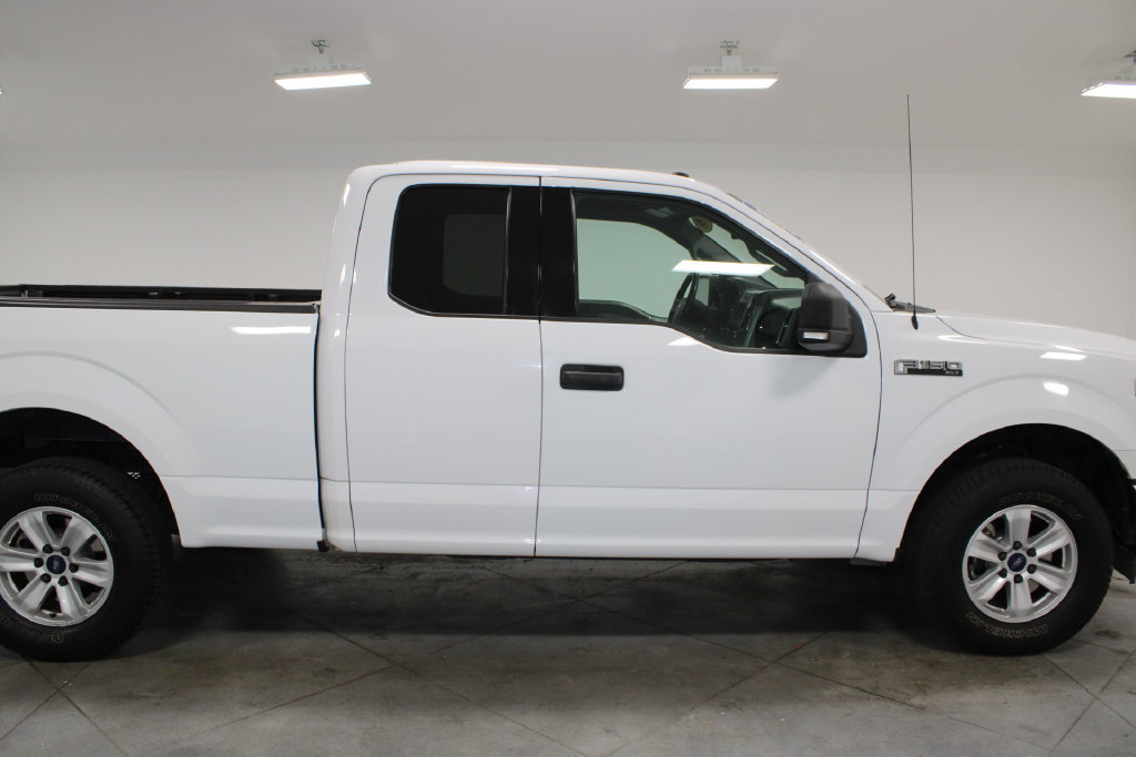 Used 2018 Ford F150 XLT w/ Equipment Group 301A Mid AWD/4WD image 11