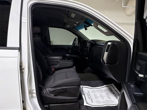 Used 2018 Chevrolet Silverado 1500 LT w/ All Star Edition image 21