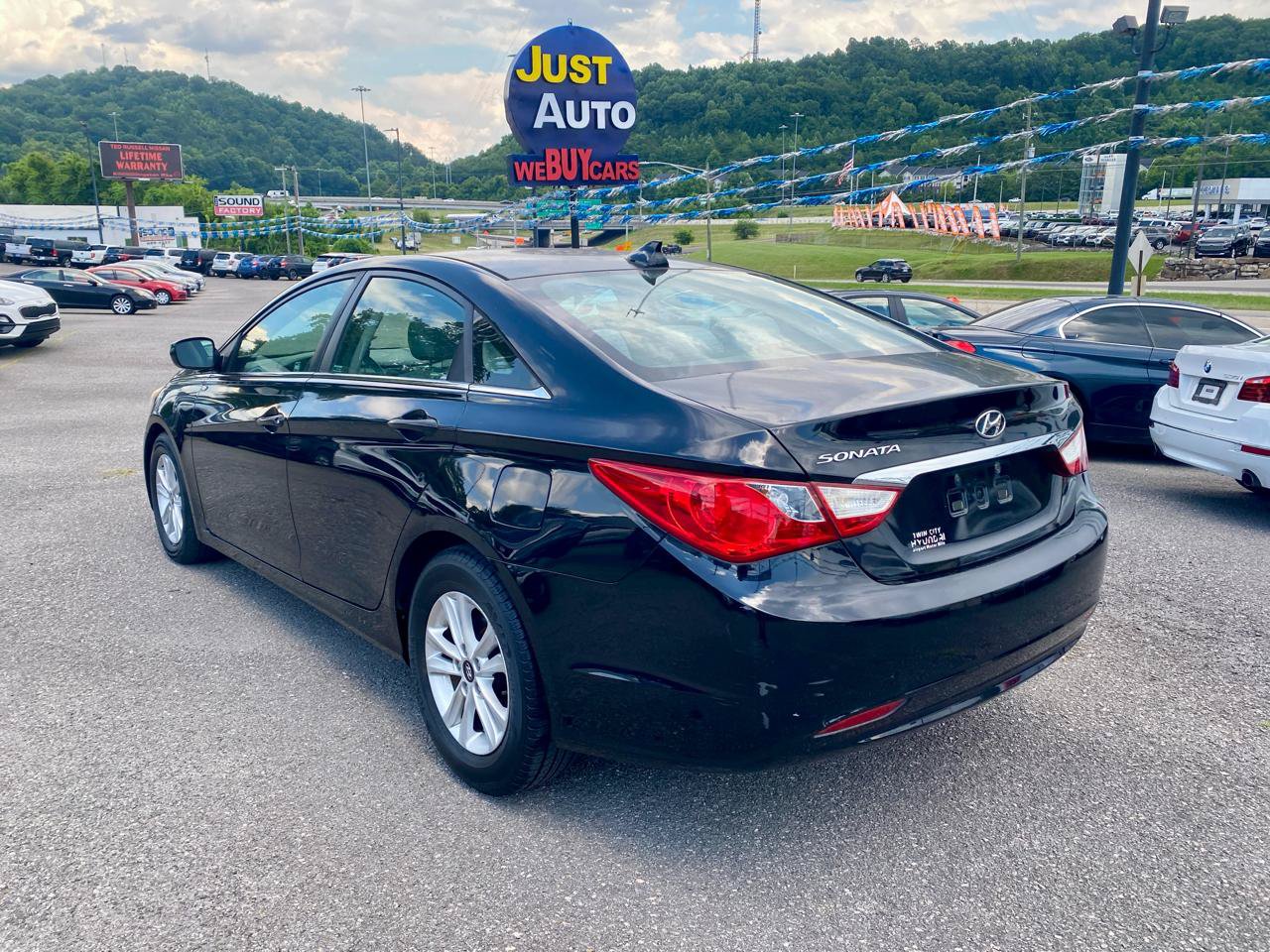 Used 2013 Hyundai Sonata GLS w/ Popular Equipment Pkg FWD image 5