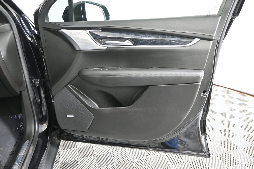 Used 2024 Cadillac XT5 Premium Luxury AWD/4WD image 12