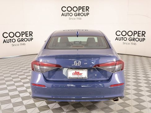 Used 2025 Honda Civic Sport image 20