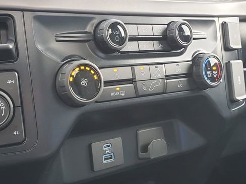 Used 2024 Ford F150 XL w/ Equipment Group 103A High image 17