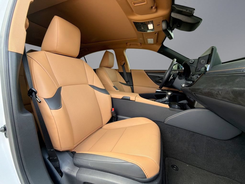 Certified 2025 Lexus ES 350 w/ Accessory Package (Z1) FWD image 16