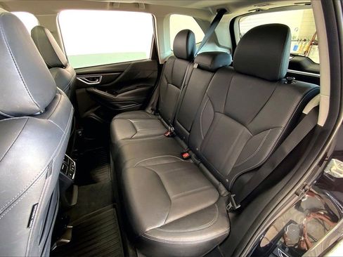 Used 2022 Subaru Forester Touring w/ Popular Package #3 image 19