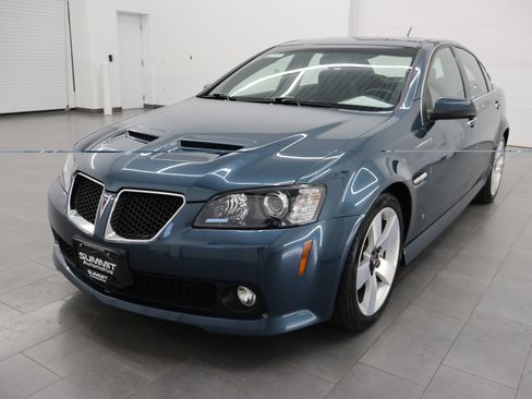 Used 2009 Pontiac G8 GT w/ Premium Package RWD image 7