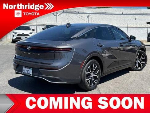 Used 2024 Toyota Crown w/ Carpet Mat Package (TMS) AWD/4WD image 4