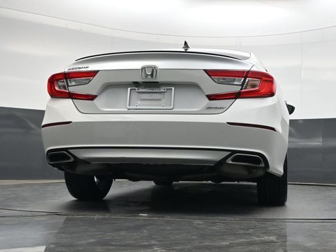 Used 2022 Honda Accord Sport image 35