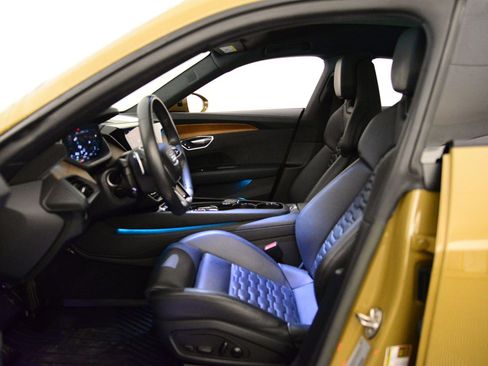 Certified 2023 Audi e-tron GT Prestige w/ Prestige Package image 25