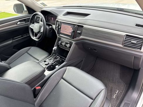 Used 2021 Volkswagen Atlas SEL AWD/4WD image 13