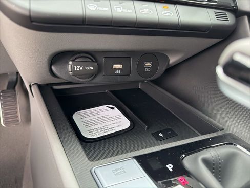 New 2026 Hyundai Elantra Sport FWD image 23