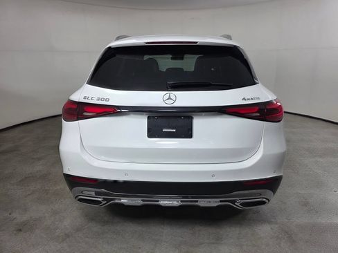 Certified 2025 Mercedes-Benz GLC 300 4MATIC image 5
