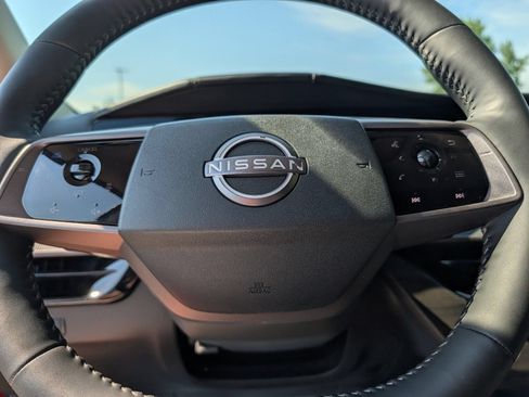 Used 2025 Nissan Murano SV AWD/4WD image 28
