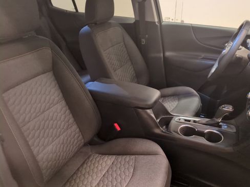 Used 2019 Chevrolet Equinox LT image 11