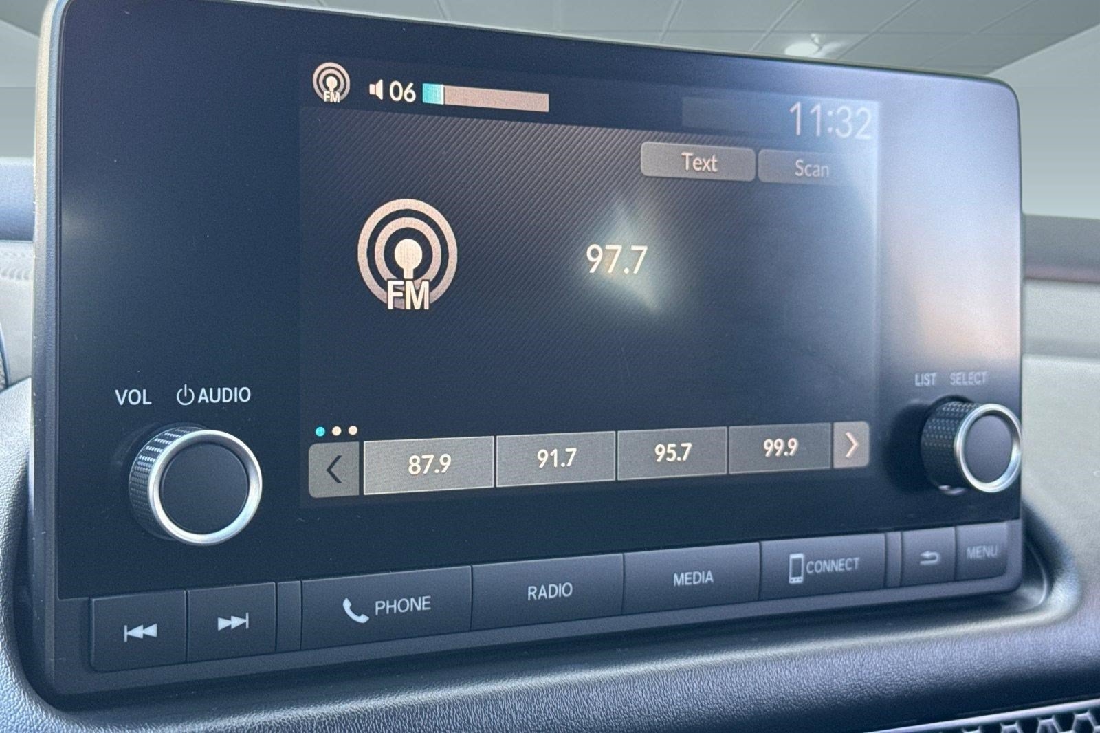 Used 2023 Honda HR-V Sport image 20