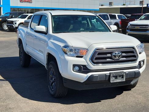 Used 2023 Toyota Tacoma SR5 image 6