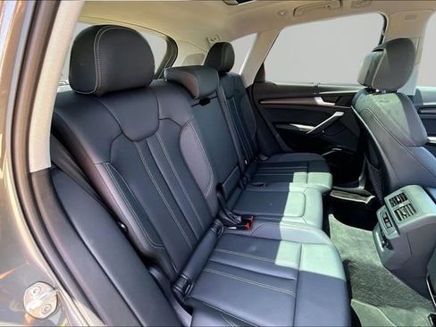 Used 2023 Audi Q5 2.0T Premium Plus AWD/4WD image 29