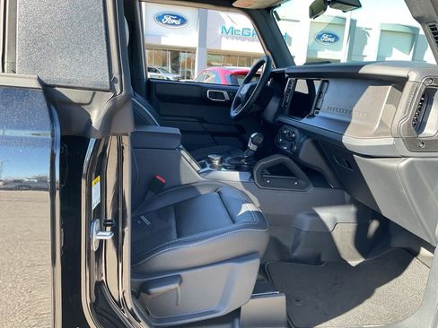 New 2025 Ford Bronco Badlands AWD/4WD image 24