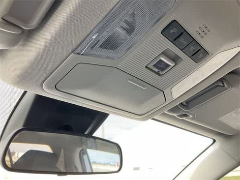 Used 2025 Toyota RAV4 XLE image 25