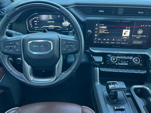 Used 2024 GMC Sierra 1500 Denali Ultimate image 14