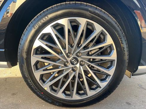 New 2026 Hyundai Palisade Calligraphy image 6