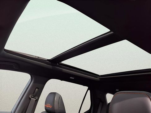 New 2025 Honda Pilot TrailSport image 19