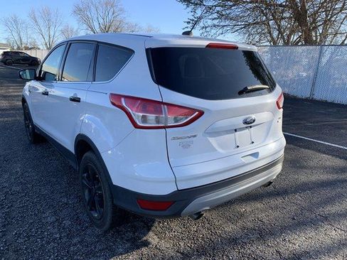 Used 2015 Ford Escape SE AWD/4WD image 14