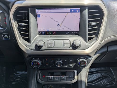 Used 2022 GMC Acadia Denali w/ Denali Ultimate Package image 15