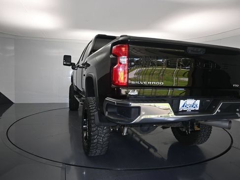 Used 2023 Chevrolet Silverado 2500 LTZ AWD/4WD image 25