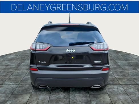 Used 2022 Jeep Cherokee Latitude Lux w/ Sun & Sound Group AWD/4WD image 4