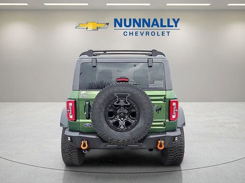 Used 2023 Ford Bronco Wildtrak image 4